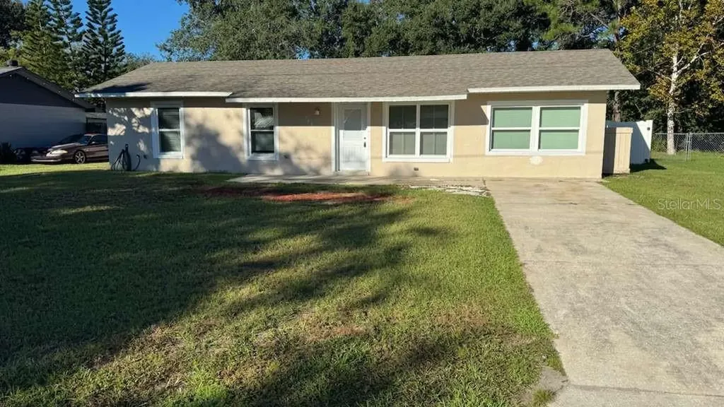 545 Oak Drive Tavares FL 32778