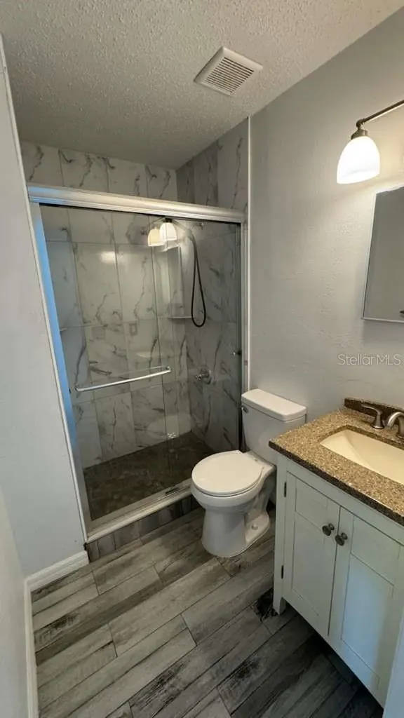 545 Oak Drive Tavares FL 32778
