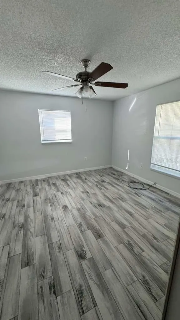 545 Oak Drive Tavares FL 32778