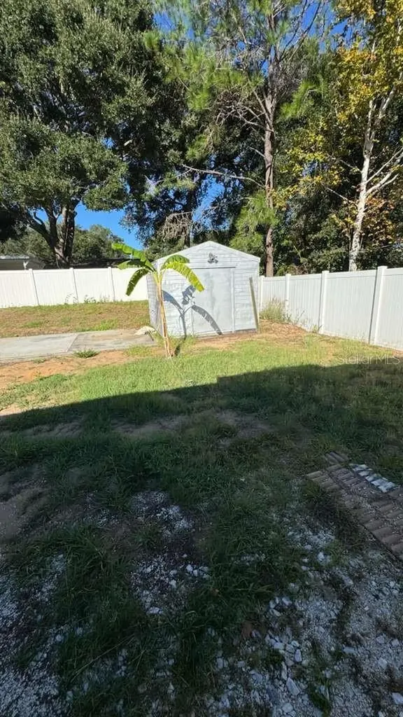 545 Oak Drive Tavares FL 32778