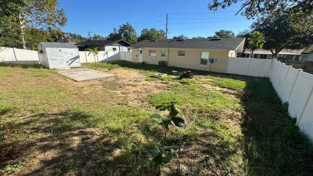 545 Oak Drive Tavares FL 32778
