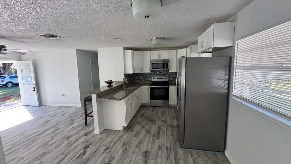 545 Oak Drive Tavares FL 32778