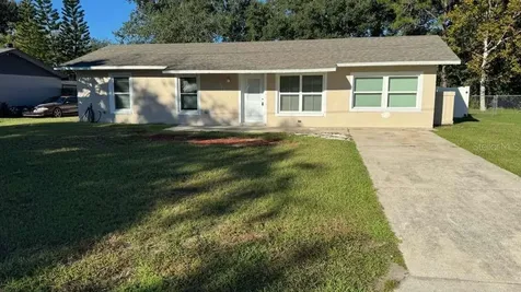 545 Oak Drive Tavares FL 32778