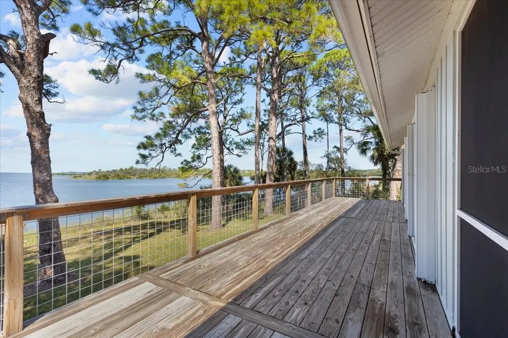 16931 SW 133rd Street Cedar Key FL 32625