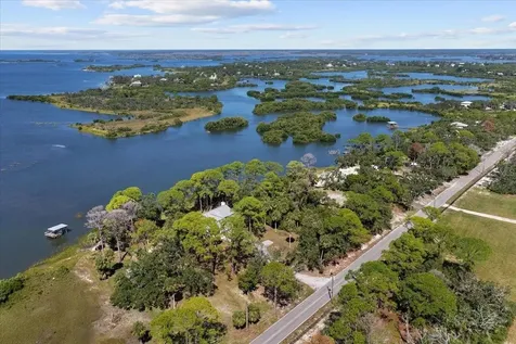 16931 SW 133rd Street Cedar Key FL 32625