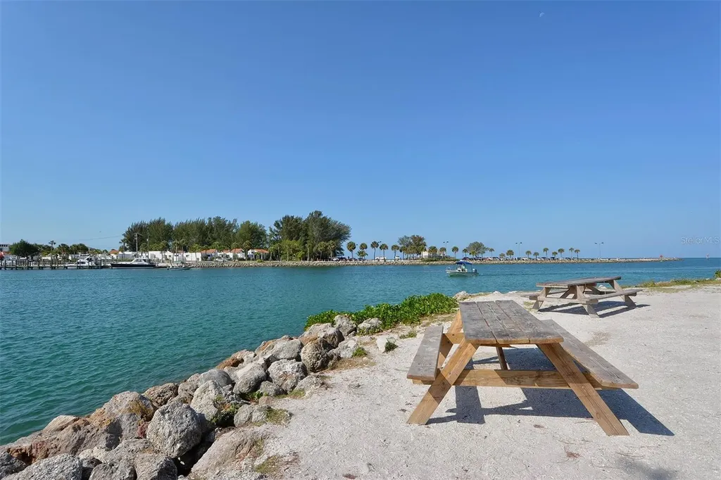 491 Daylily Boulevard Nokomis FL 34275