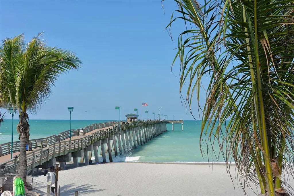 491 Daylily Boulevard Nokomis FL 34275