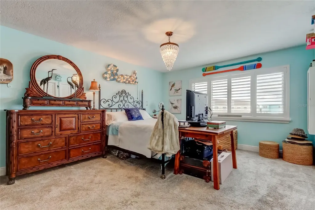 433 Paula Drive S Dunedin FL 34698