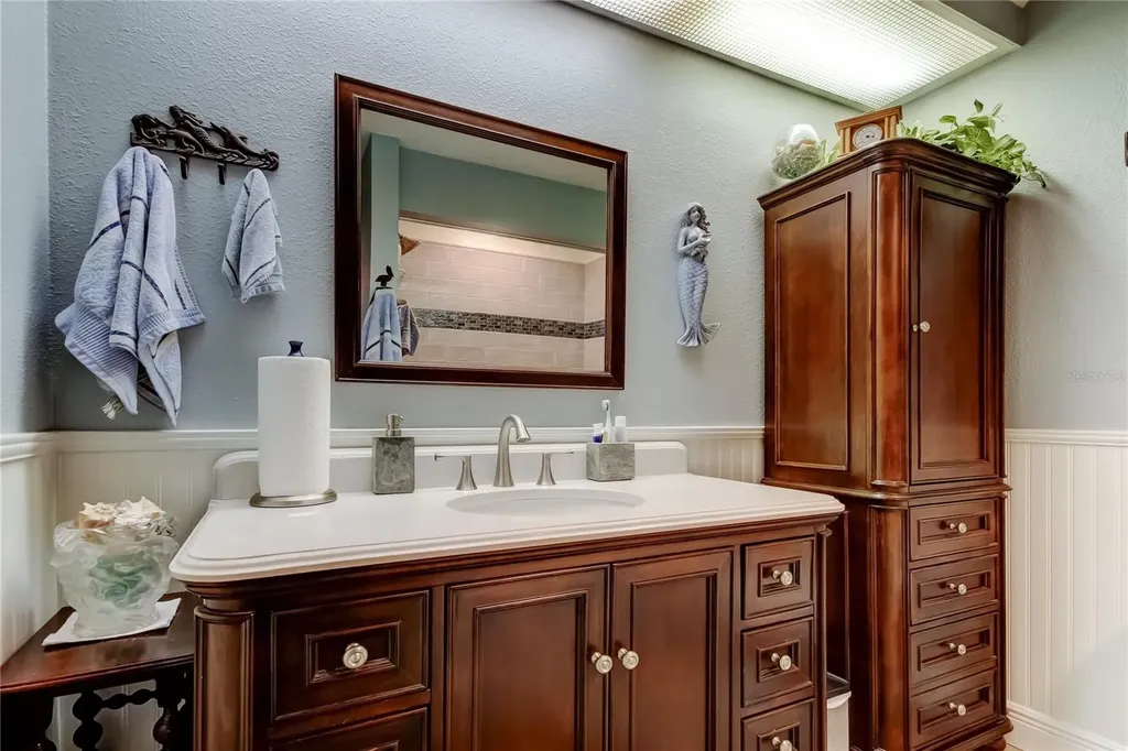 433 Paula Drive S Dunedin FL 34698