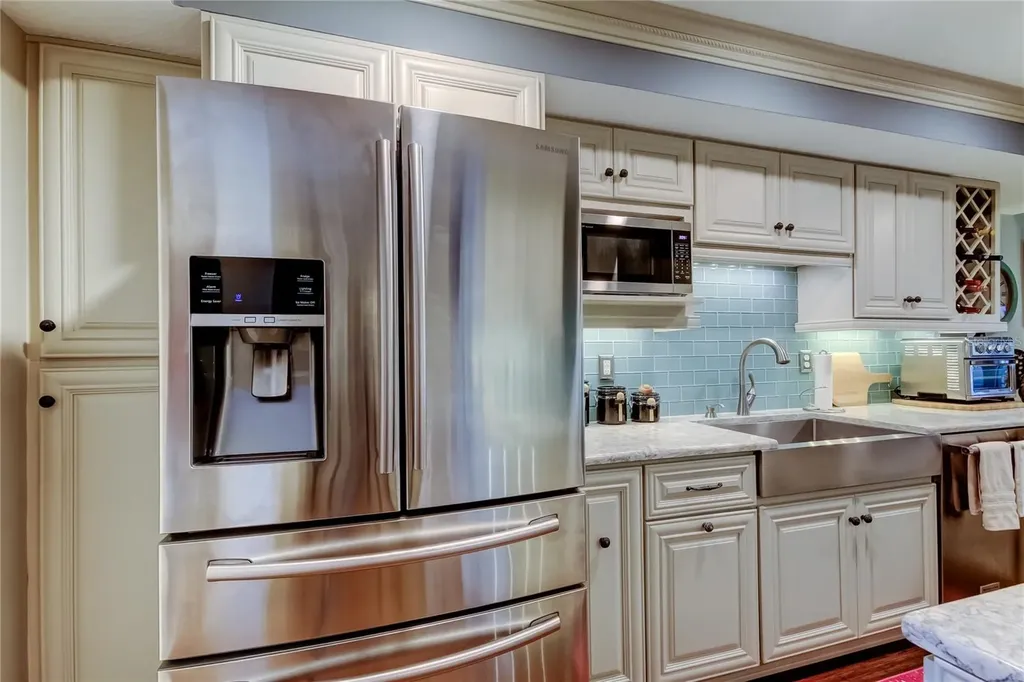 433 Paula Drive S Dunedin FL 34698