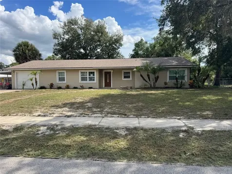 566 Lynn Avenue Orange City FL 32763