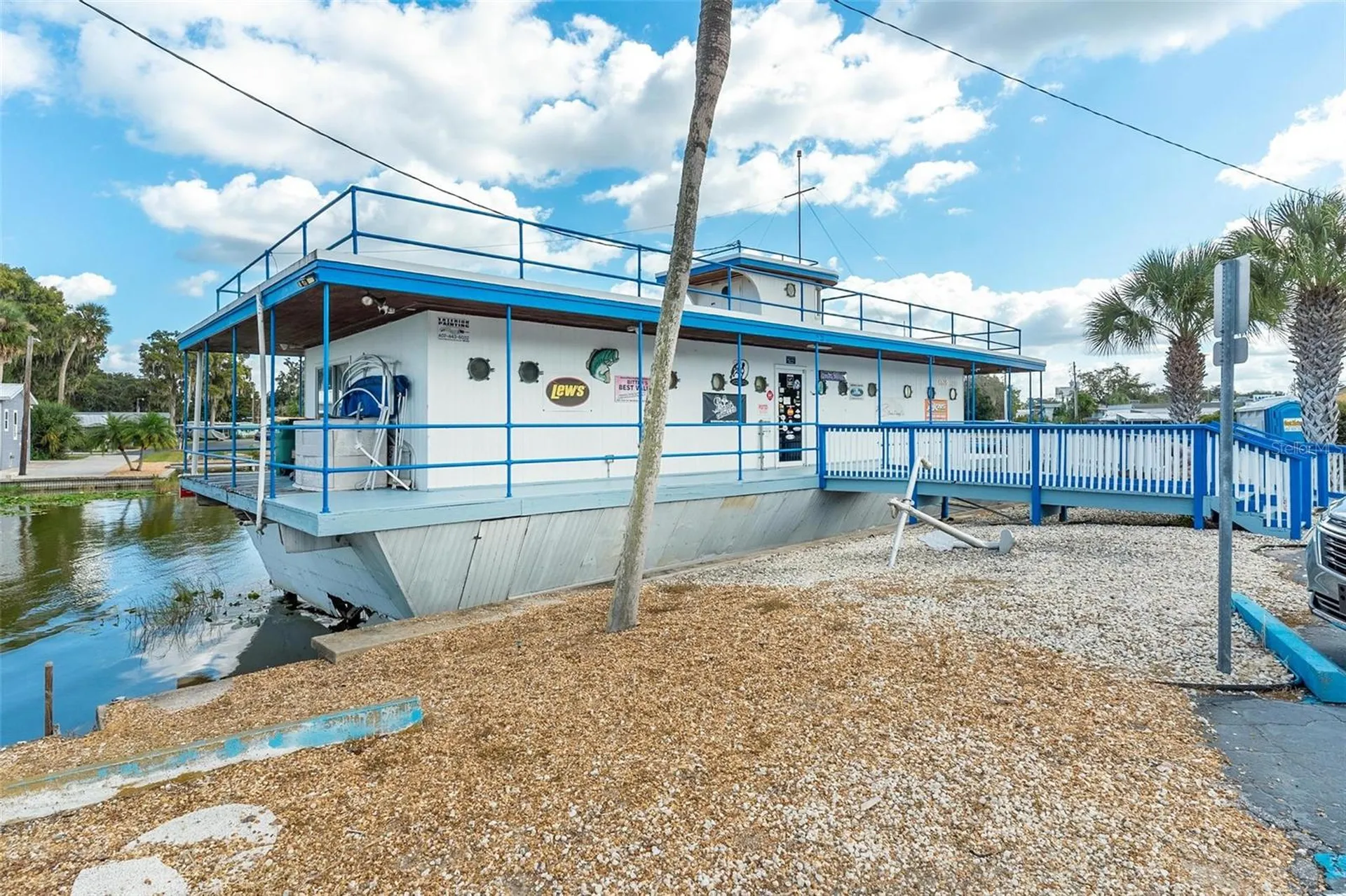 1006 W Burleigh Boulevard Tavares FL 32778