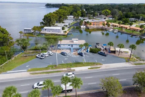 1006 W Burleigh Boulevard Tavares FL 32778