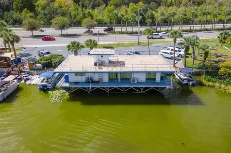 1006 W Burleigh Boulevard Tavares FL 32778