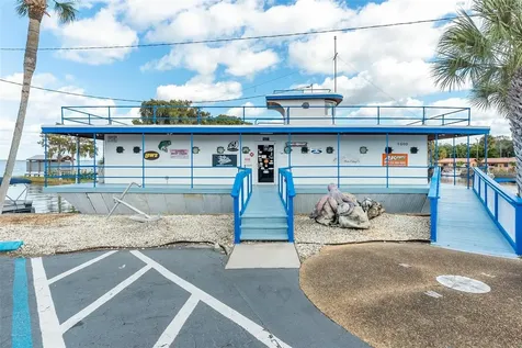 1006 W Burleigh Boulevard Tavares FL 32778