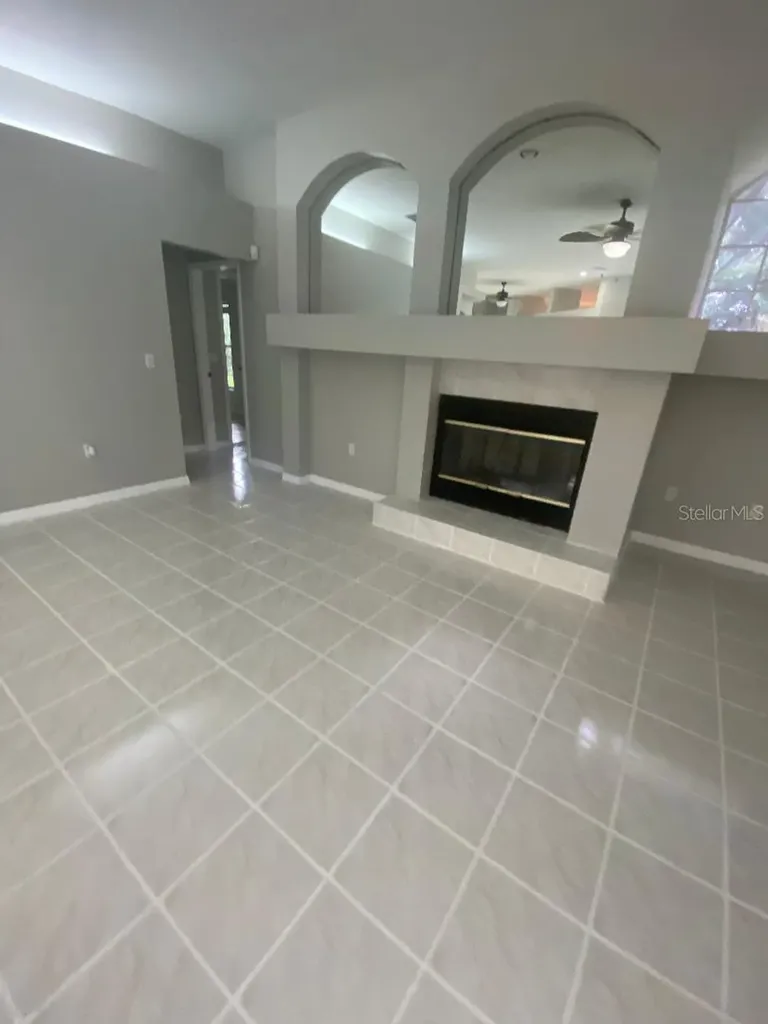 2243 Eagle Bluff Drive Valrico FL 33596