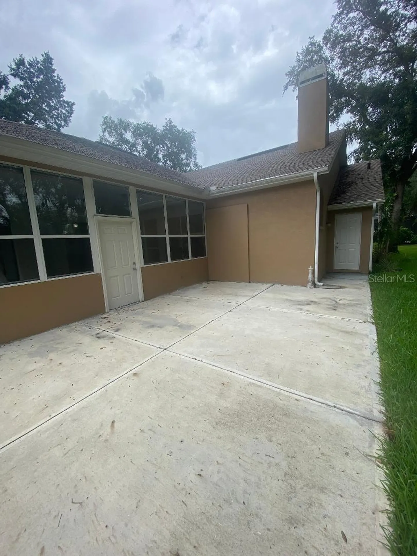 2243 Eagle Bluff Drive Valrico FL 33596