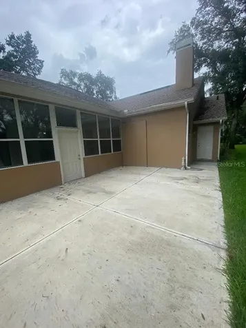 2243 Eagle Bluff Drive Valrico FL 33596