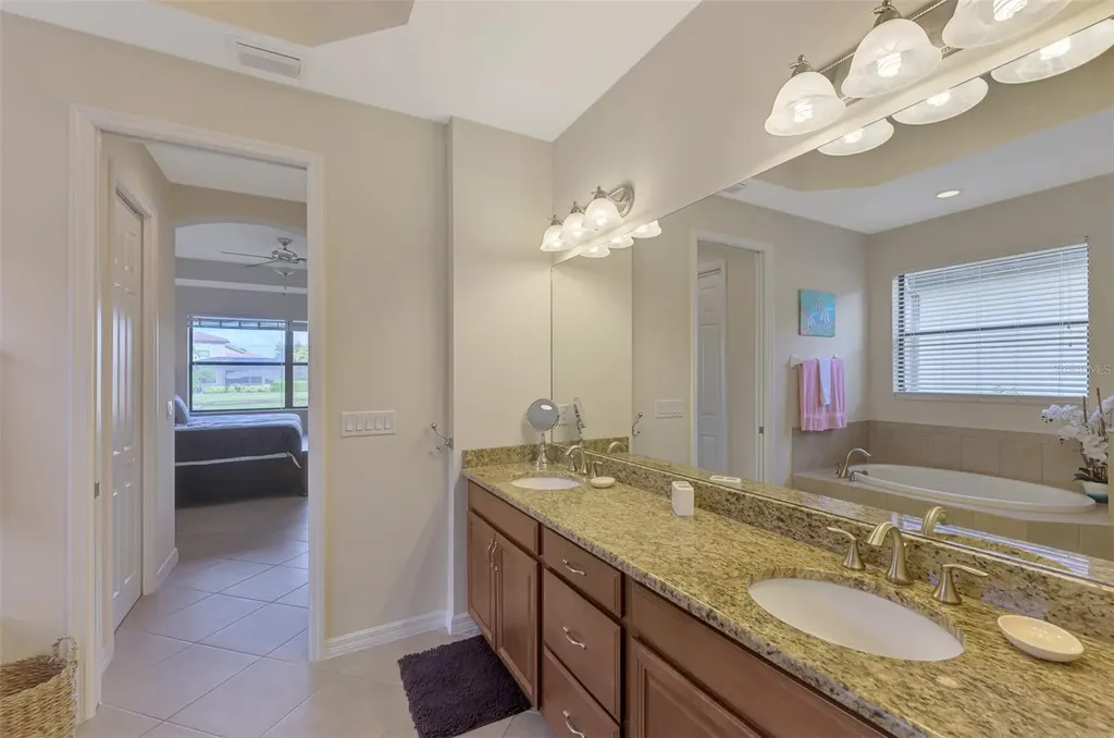 1050 Bluffwood Drive Nokomis FL 34275