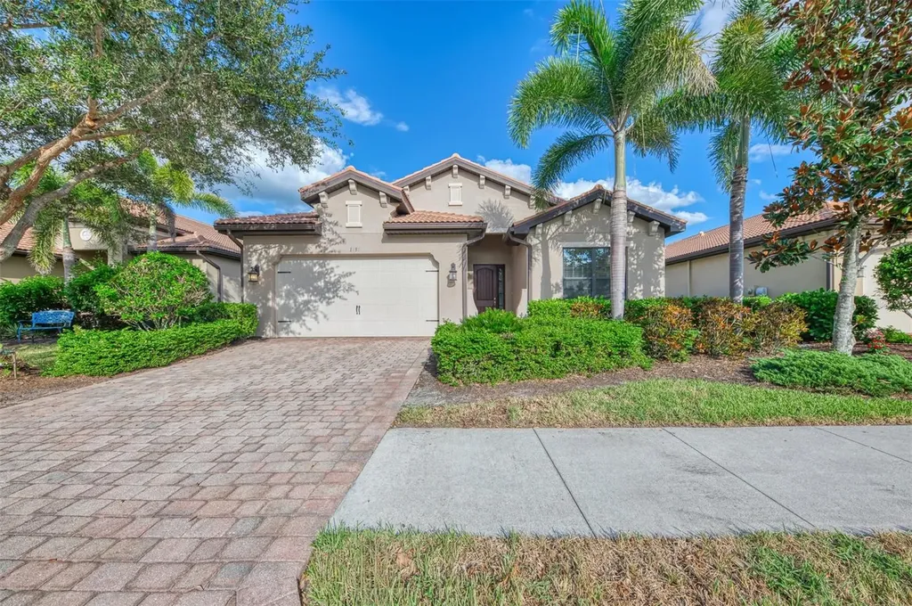 1050 Bluffwood Drive Nokomis FL 34275