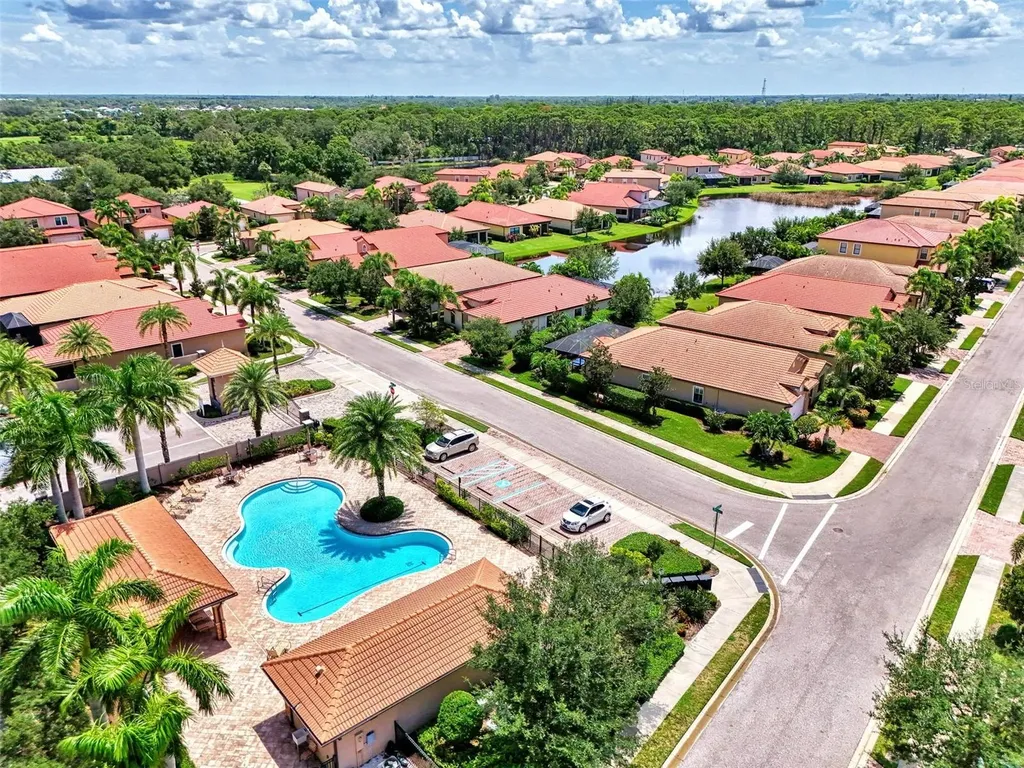 1050 Bluffwood Drive Nokomis FL 34275
