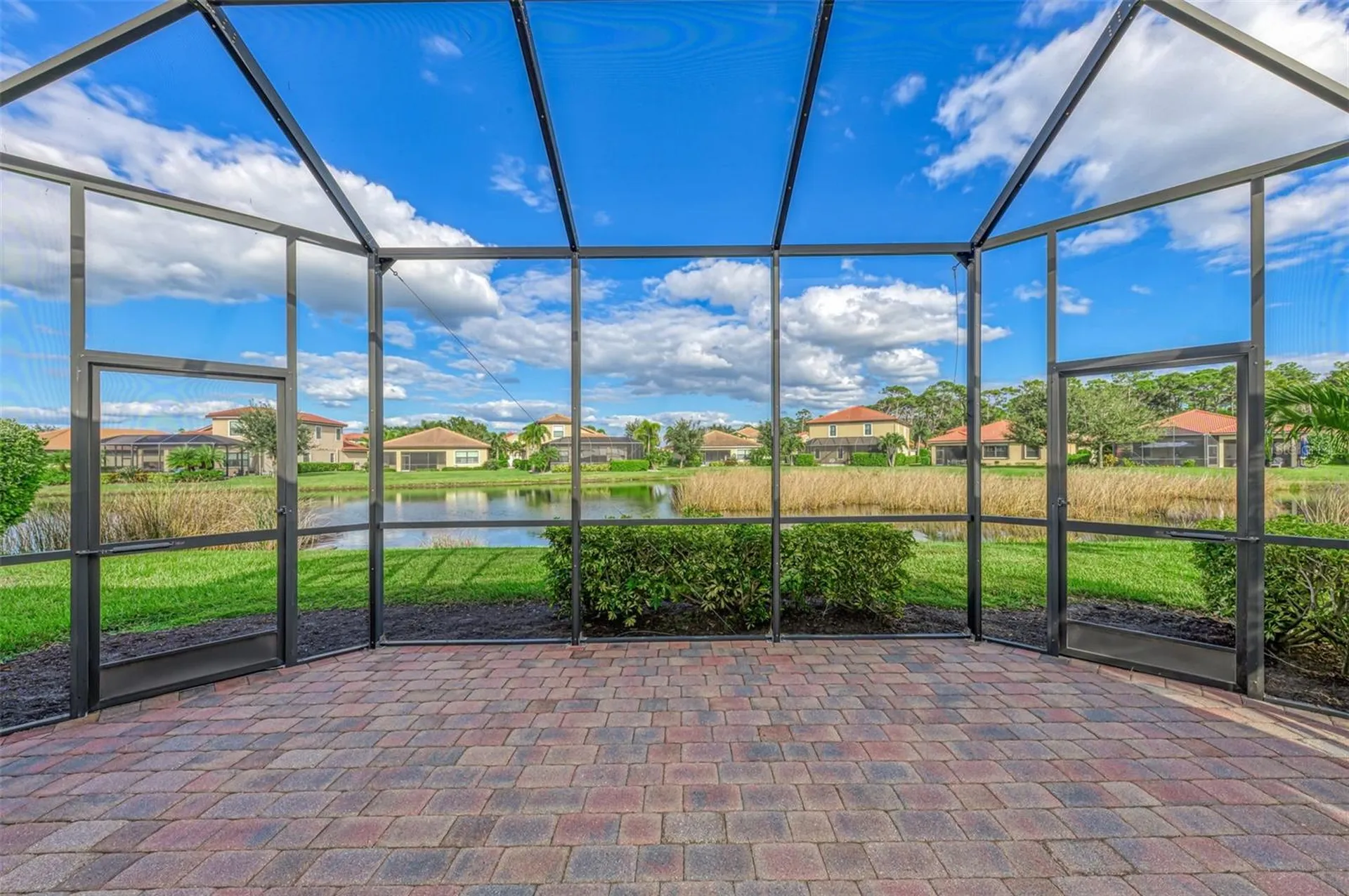 1050 Bluffwood Drive Nokomis FL 34275