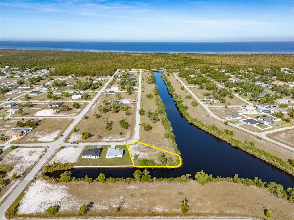 4341 NW 36th Avenue Cape Coral FL 33993