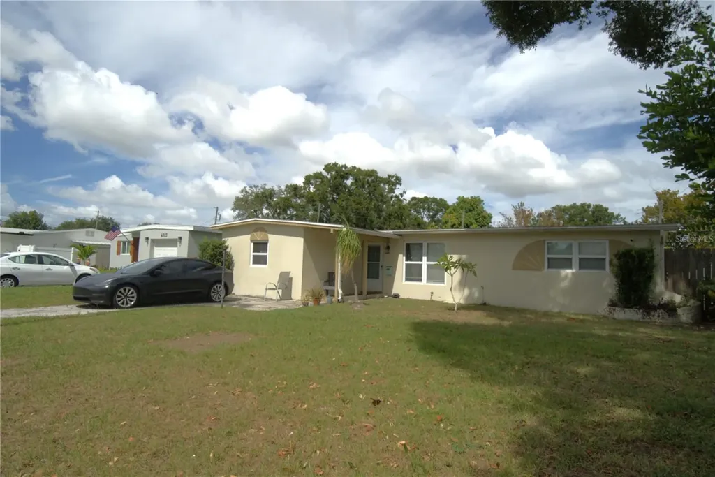 4801 28th Avenue N St Petersburg FL 33713