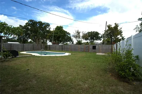 4801 28th Avenue N St Petersburg FL 33713