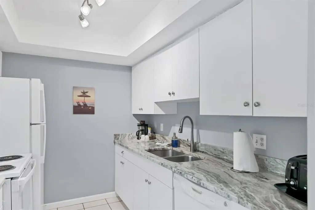 6703 Midnight Pass Road Sarasota FL 34242