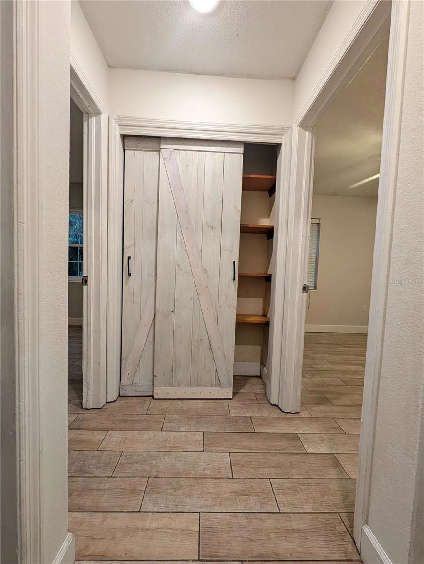 2024 E Keysville Road Lithia FL 33547