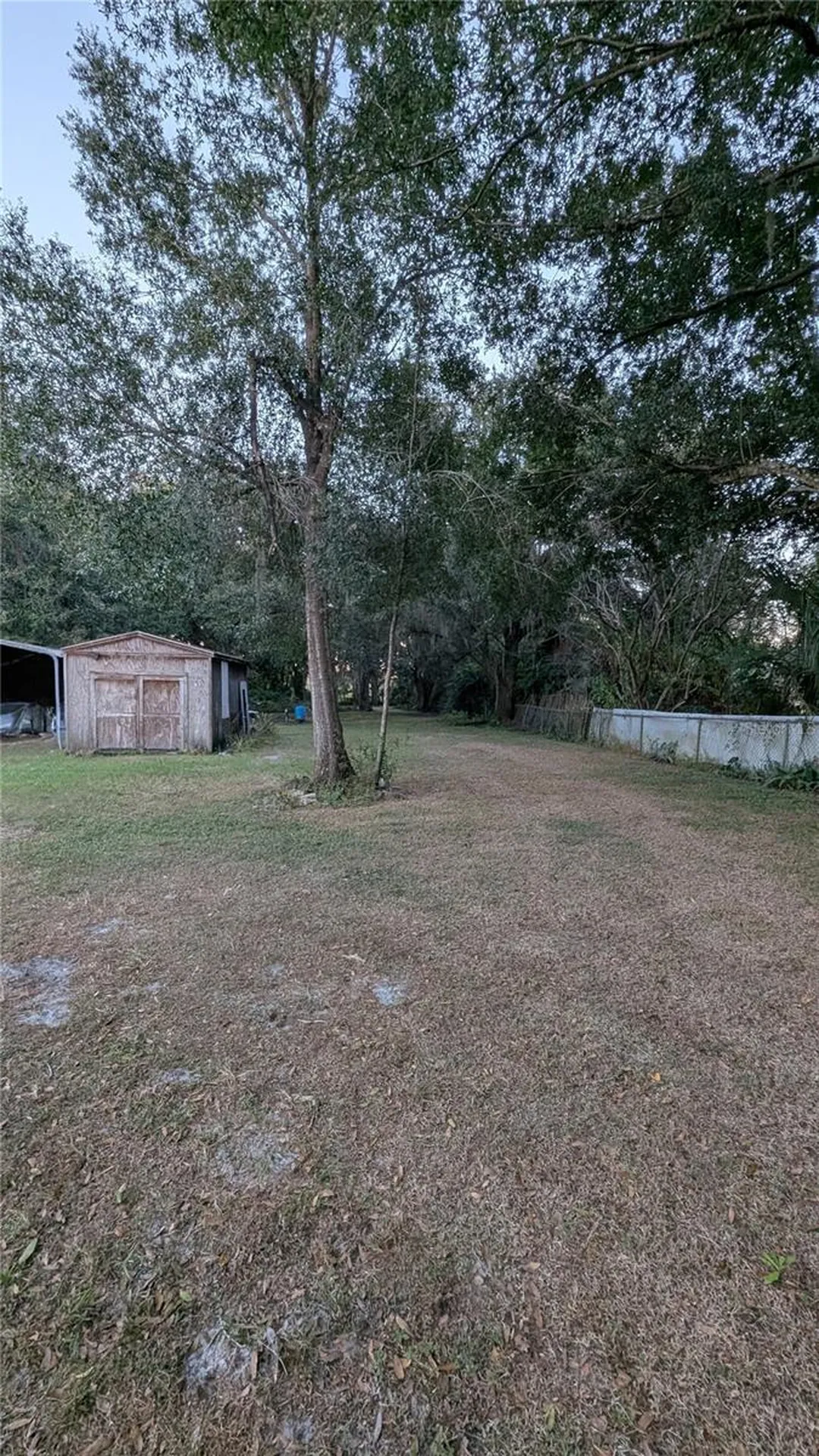 2024 E Keysville Road Lithia FL 33547