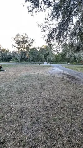 2024 E Keysville Road Lithia FL 33547