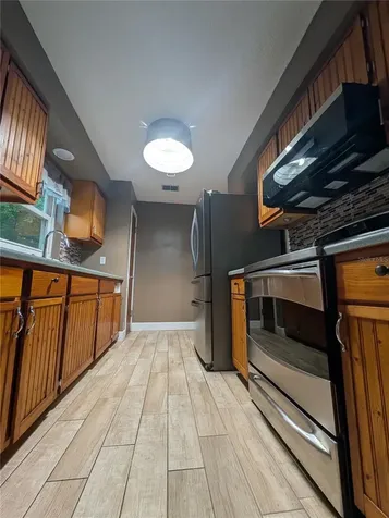 2024 E Keysville Road Lithia FL 33547