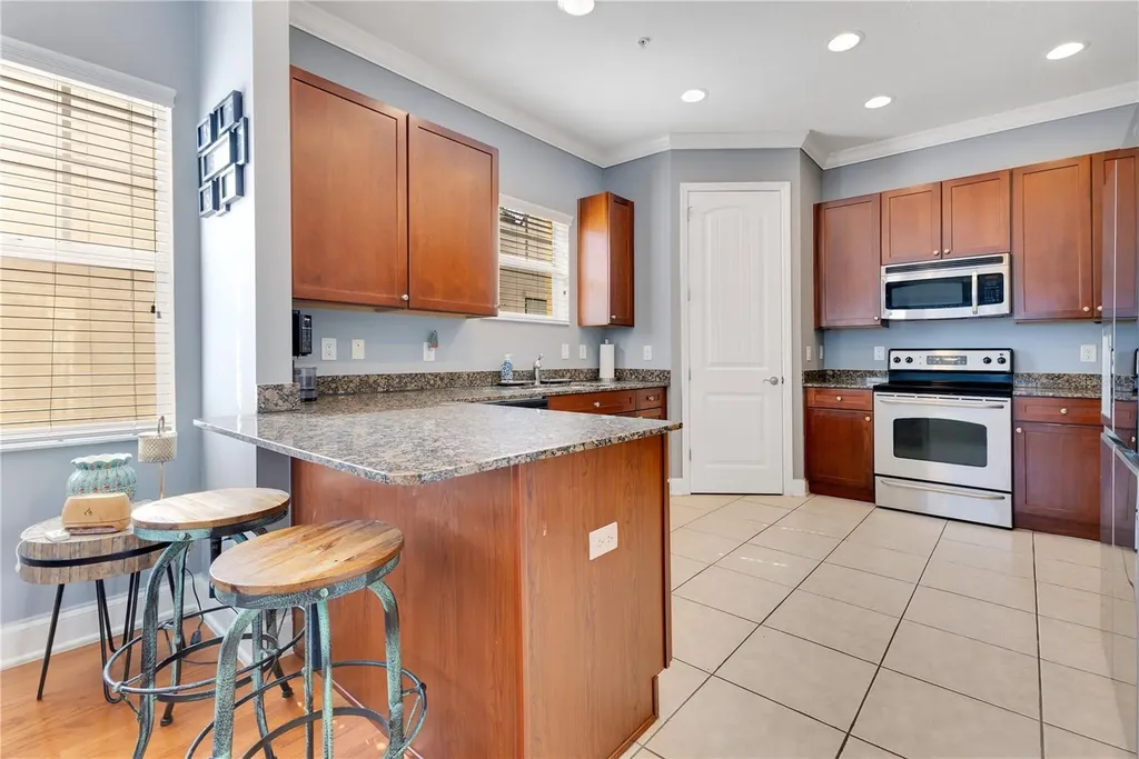 4409 W Gray Street Tampa FL 33609