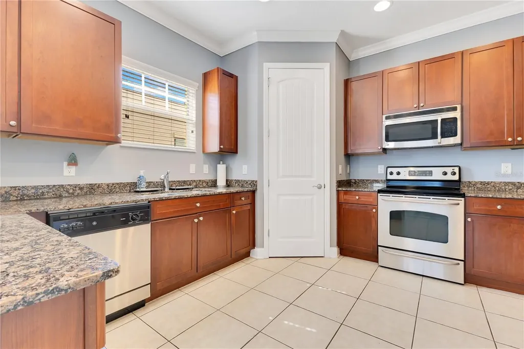4409 W Gray Street Tampa FL 33609