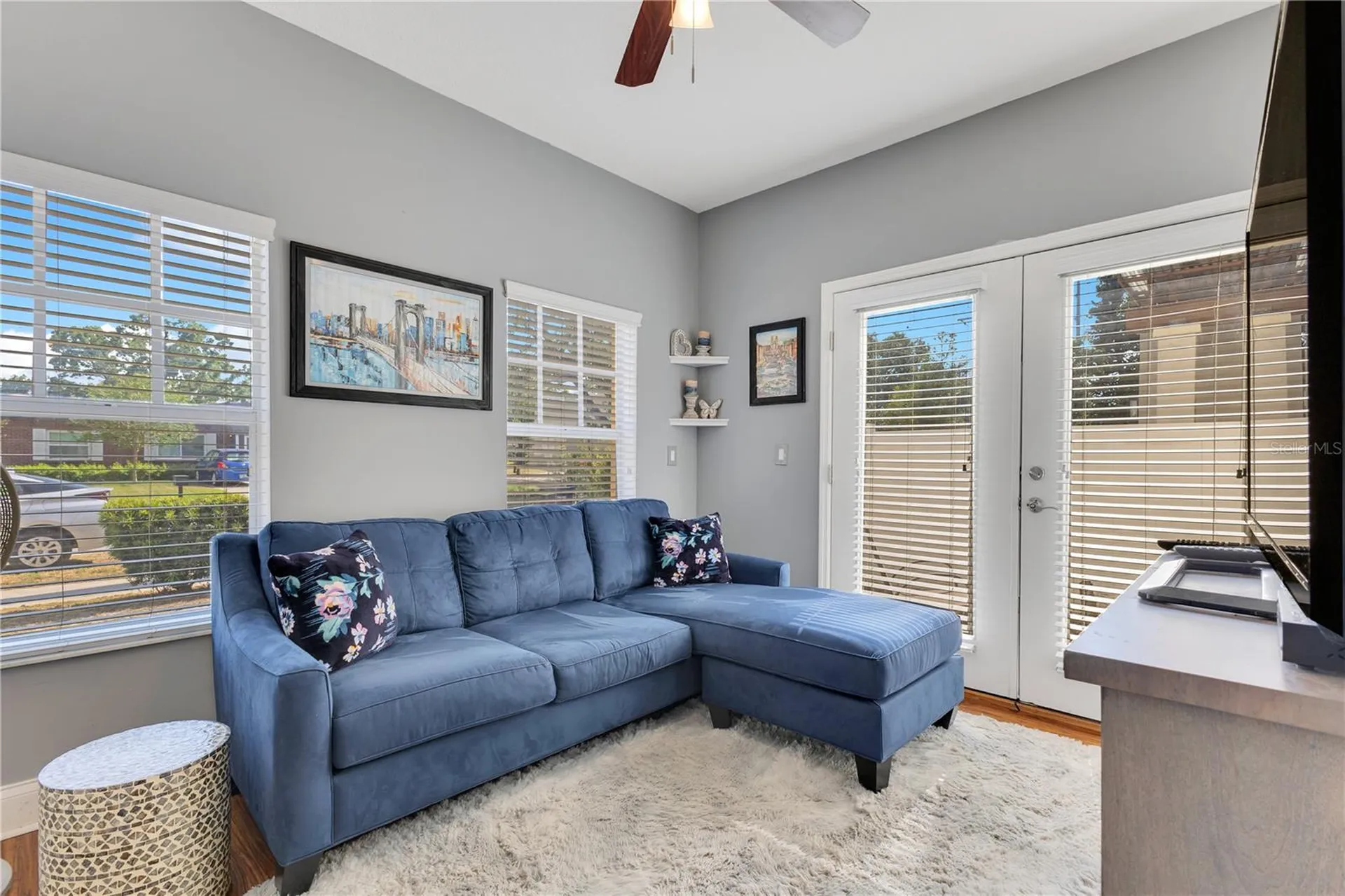 4409 W Gray Street Tampa FL 33609