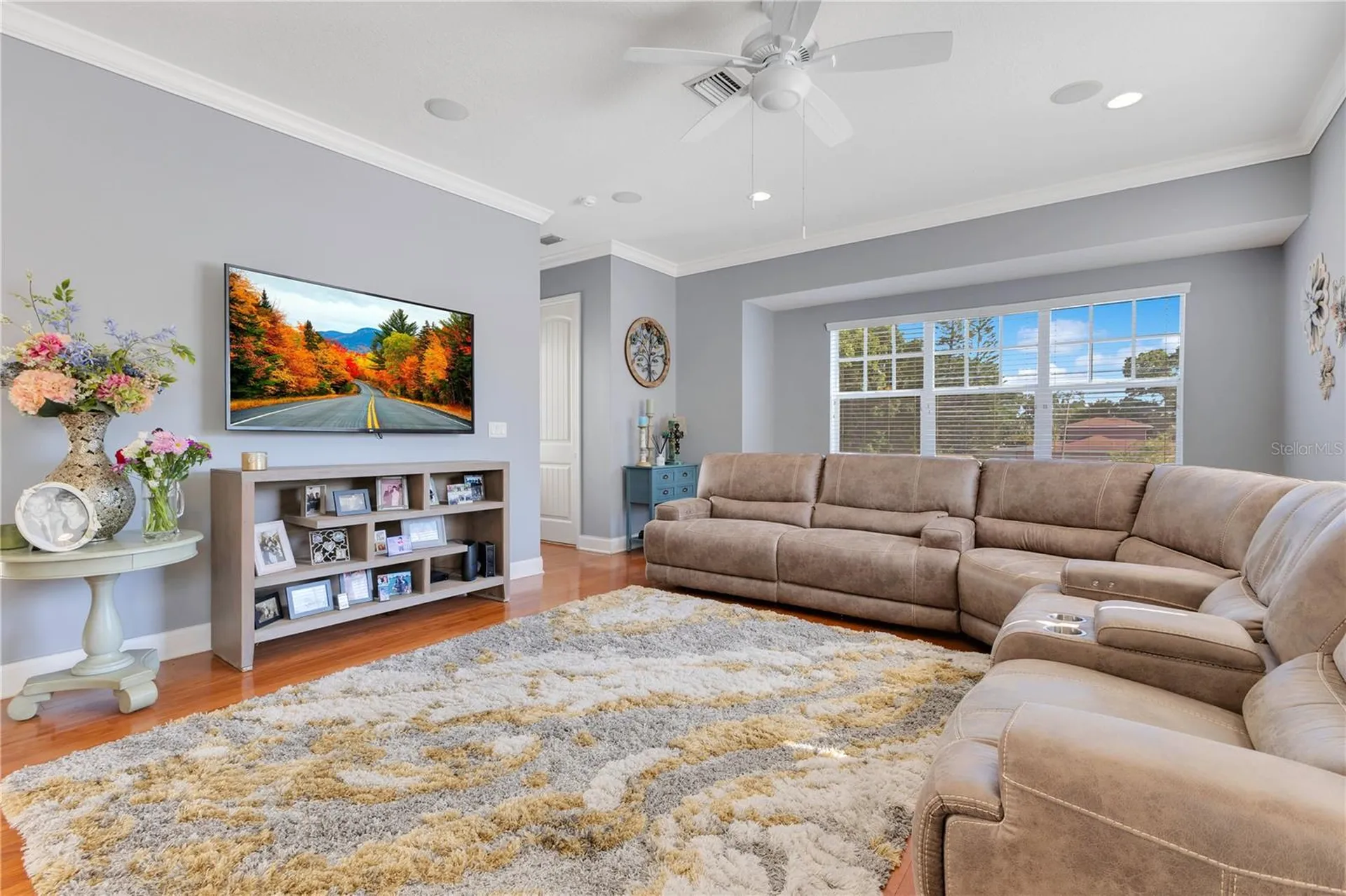 4409 W Gray Street Tampa FL 33609