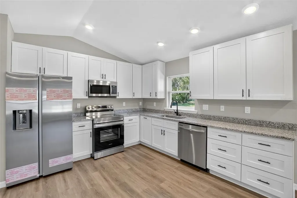 718 Seminole Avenue S Fort Meade FL 33841