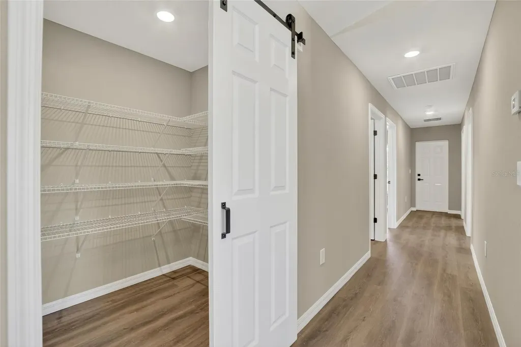 718 Seminole Avenue S Fort Meade FL 33841