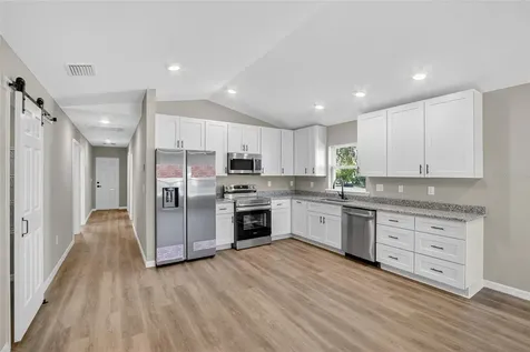 718 Seminole Avenue S Fort Meade FL 33841