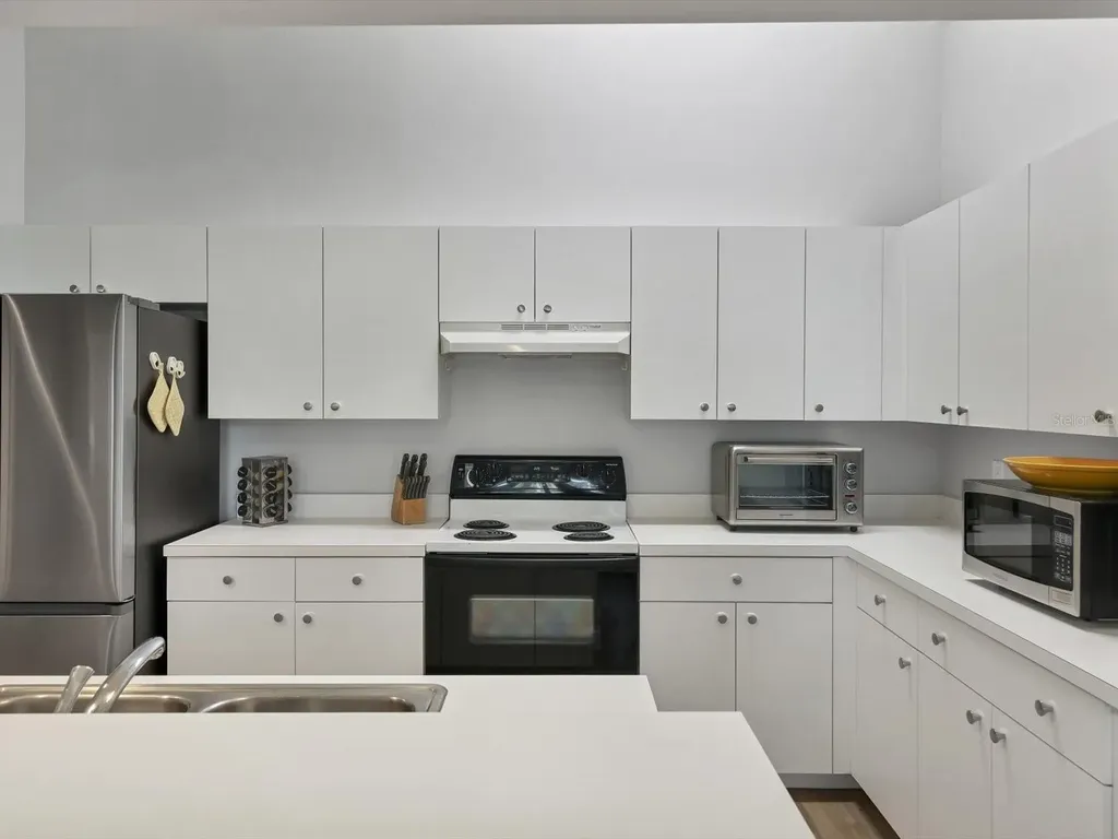 7234 Eleanor Circle Sarasota FL 34243
