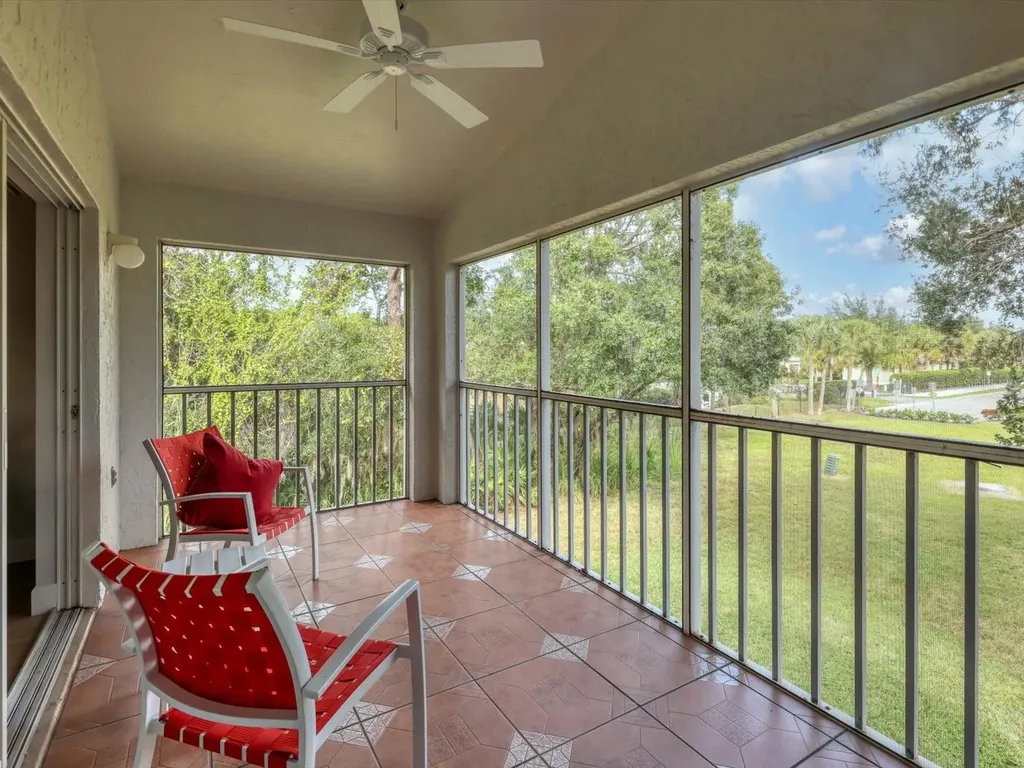 7234 Eleanor Circle Sarasota FL 34243