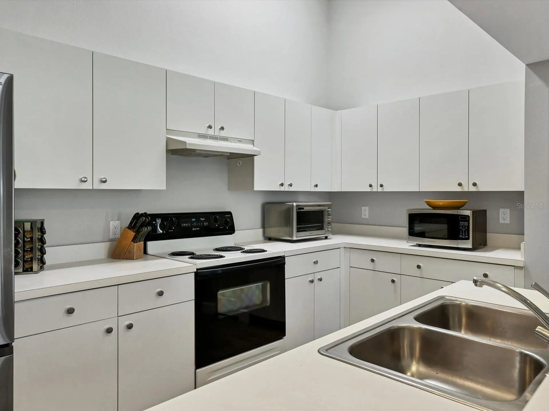 7234 Eleanor Circle Sarasota FL 34243