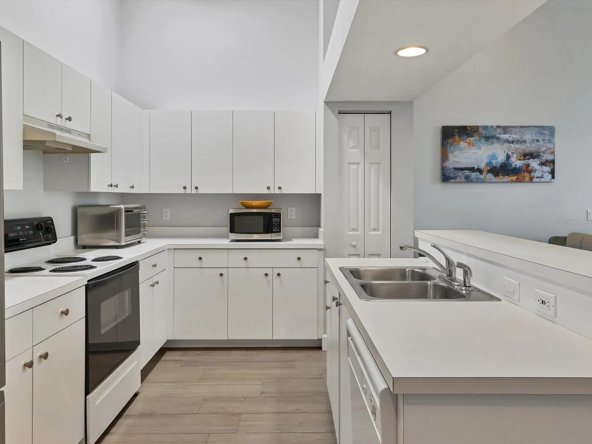7234 Eleanor Circle Sarasota FL 34243