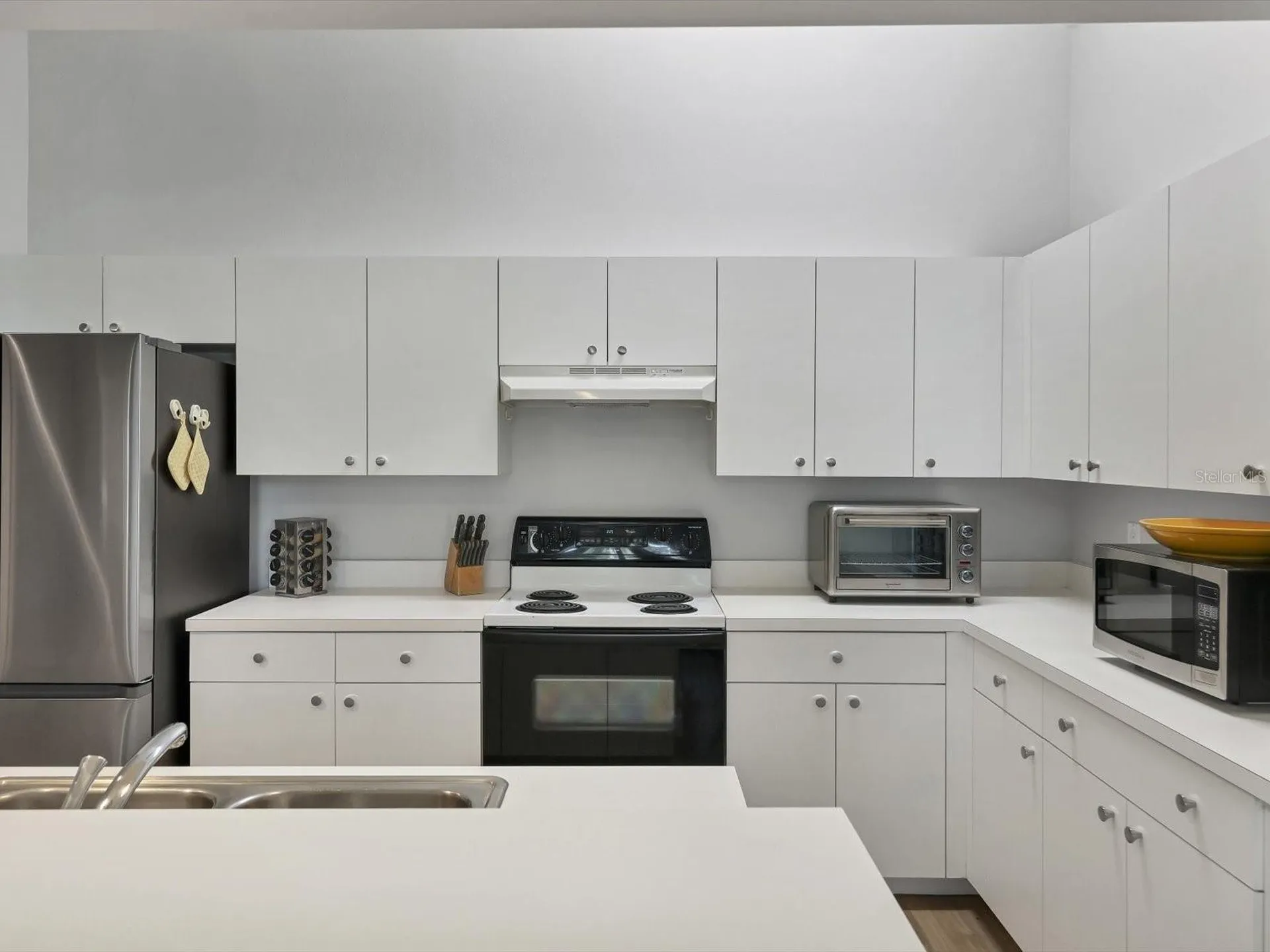 7234 Eleanor Circle Sarasota FL 34243