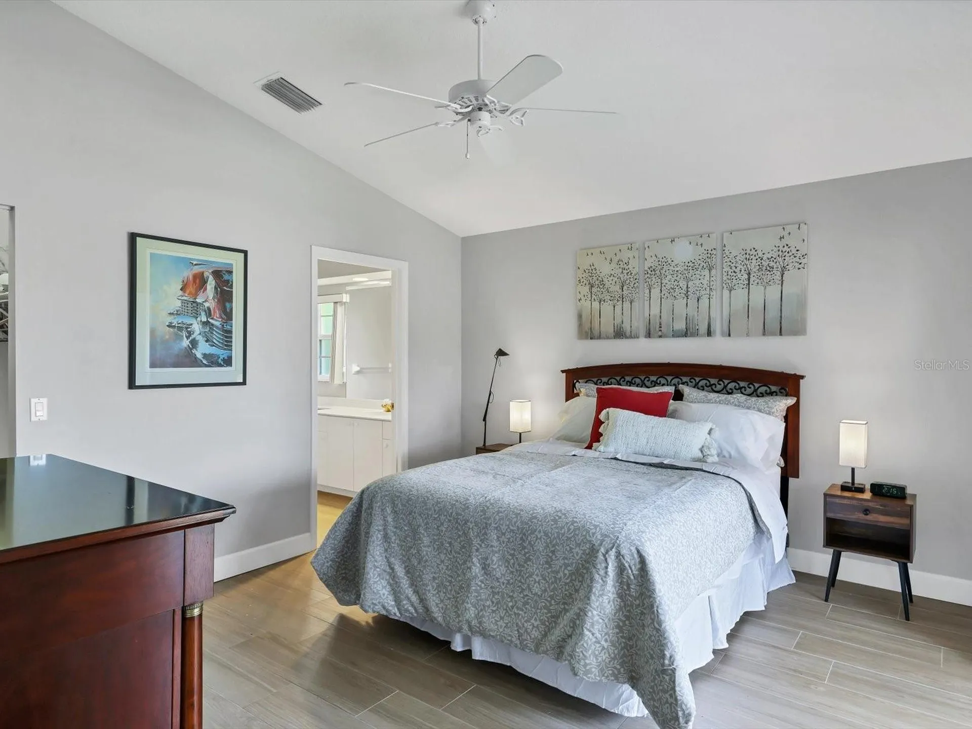 7234 Eleanor Circle Sarasota FL 34243