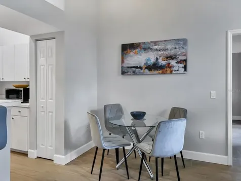 7234 Eleanor Circle Sarasota FL 34243