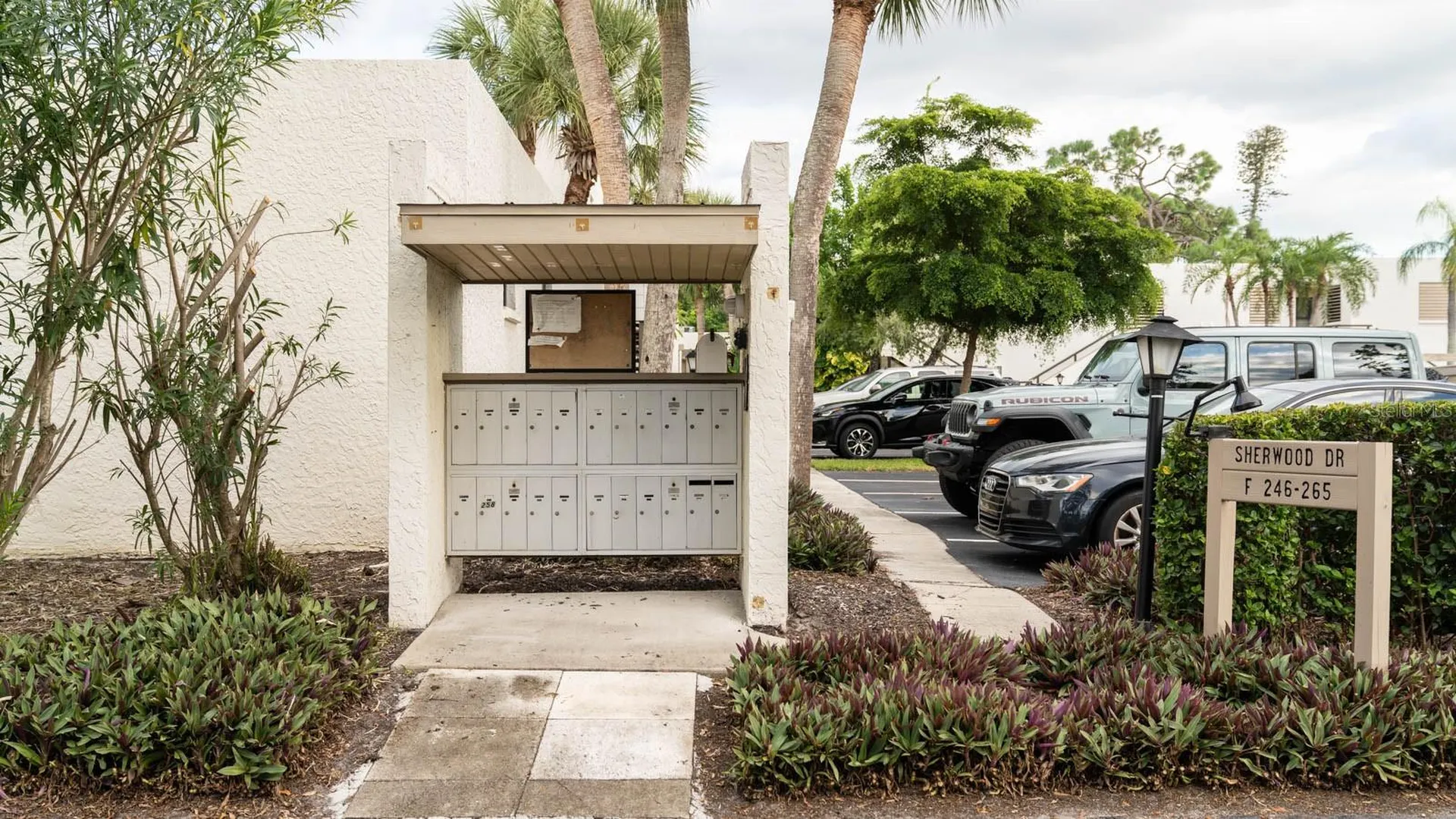 257 Sherwood Drive Bradenton FL 34210