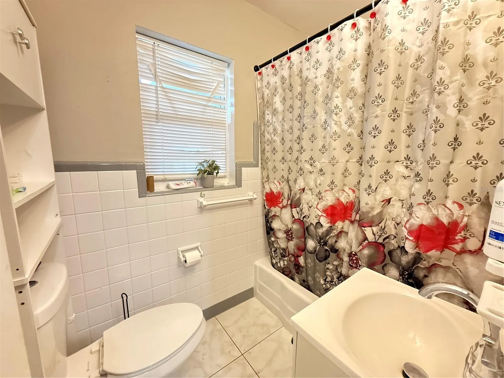 808 Derbyshire Road Daytona Beach FL 32117